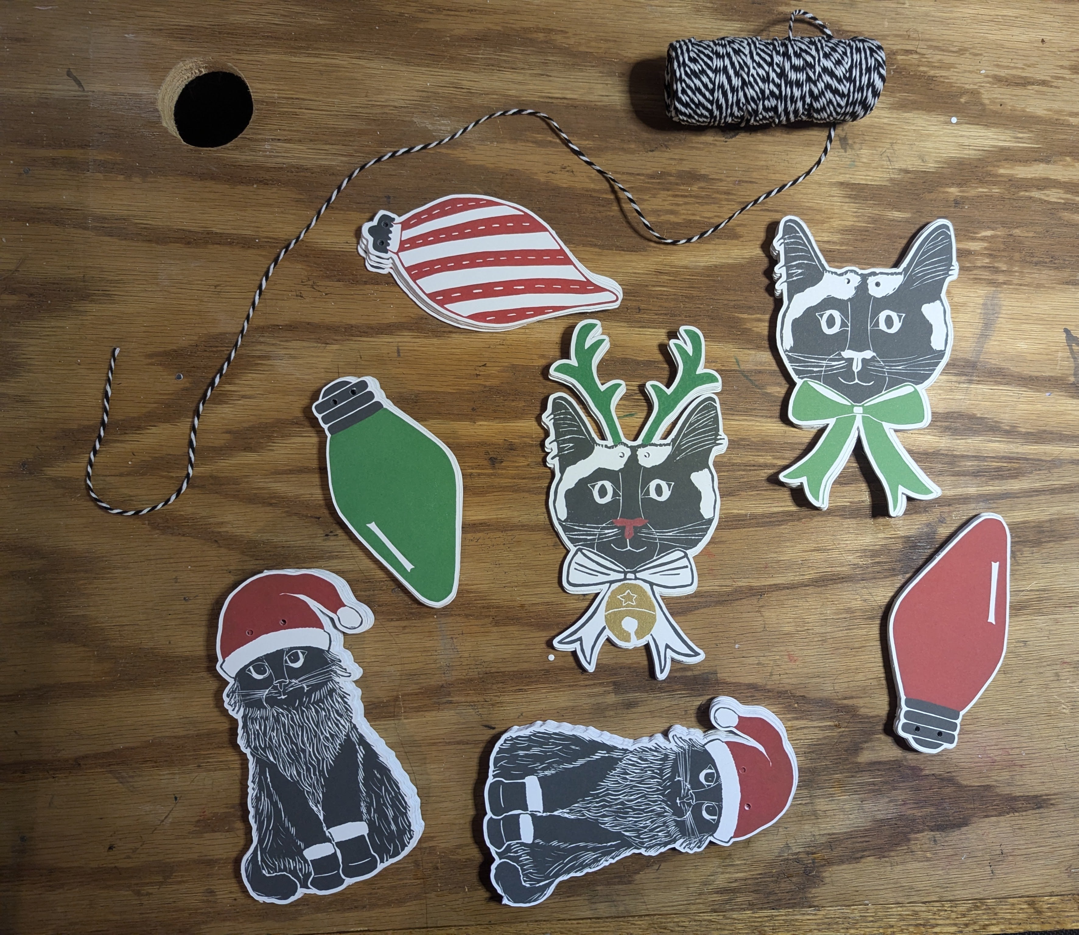 Holiday Cat Garland