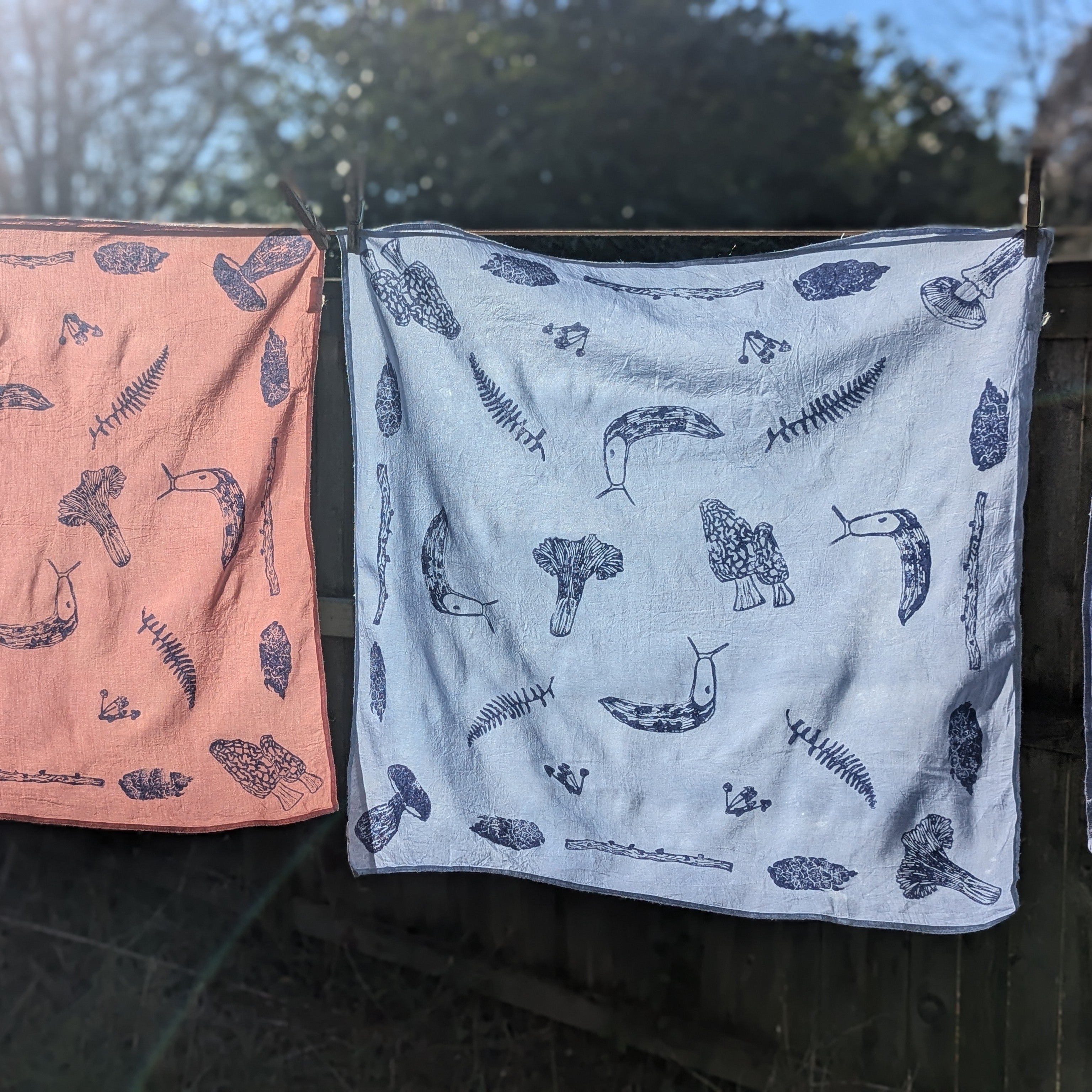 forestFloorBandana_ThistlehopStudio_ecff6d11-b410-4338-9642-3e633f0da155.jpg